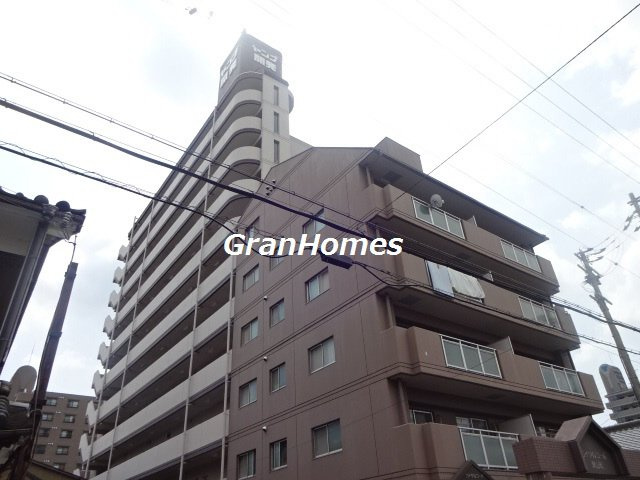 姫路市栗山町の賃貸マンションの外観|ロイヤルコーポ姫路栗山町