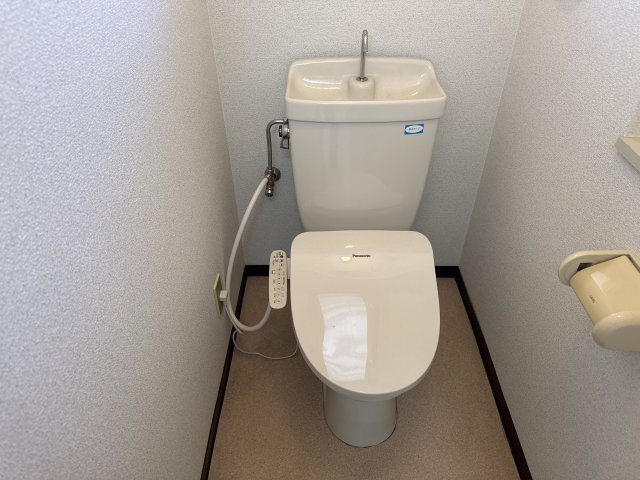 姫路市栗山町の賃貸マンションのトイレ