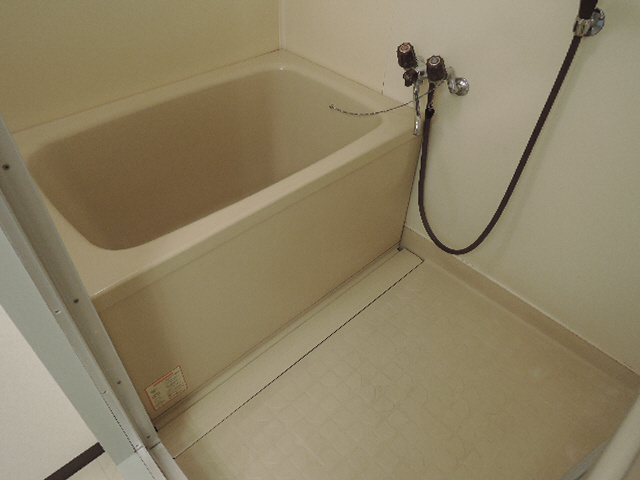 姫路市栗山町の賃貸マンションの浴室