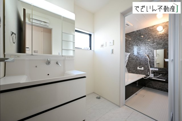 【独立洗面台】 | Livele Garden.S深谷市上柴町西第3　新築住宅 | 現地(2026年2月撮影)