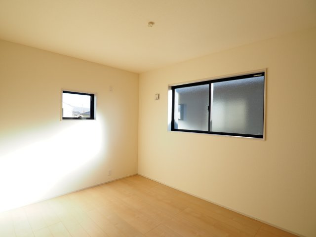 【洋室】 | Livele Garden.S　笹谷大谷地　1号棟