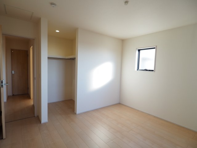 【洋室】 | Livele Garden.S　笹谷大谷地　1号棟