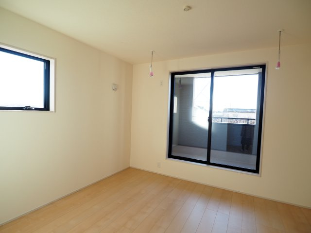 【洋室】 | Livele Garden.S　笹谷大谷地　1号棟