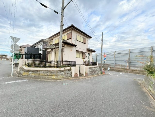 鶴ヶ島市脚折　建築条件なし売地　東武東上線『若葉駅』徒歩15分　【第一小学区】の前面道路含む現地写真