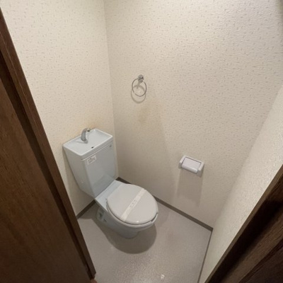 【トイレ】 | ヴァヤーシェ