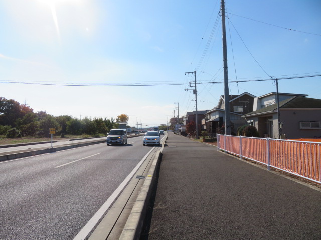埼玉県鶴ヶ島市大字高倉1103付近 貸倉庫