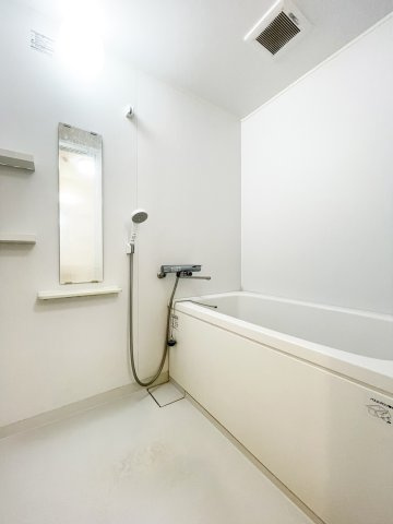 第2コーポ浜田の浴室