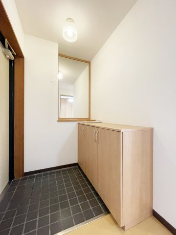 第2コーポ浜田の玄関