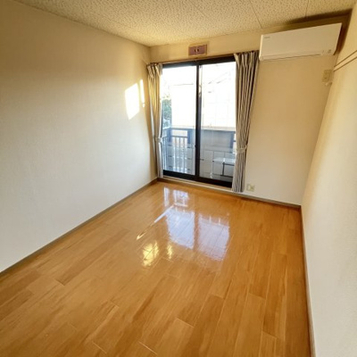 【居間・リビング】 | 南彦根ハイツ