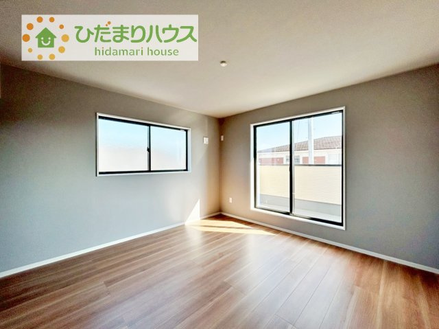 【寝室】 | 土浦市摩利山新田1期　新築戸建　1号棟 | 広めの主寝室は、ベッドの他にもパソコンデスクやドレッサーなども置けちゃいます(*^-^*)