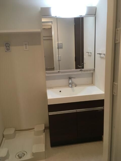 メインステージ元浅草Ⅲの洗面所