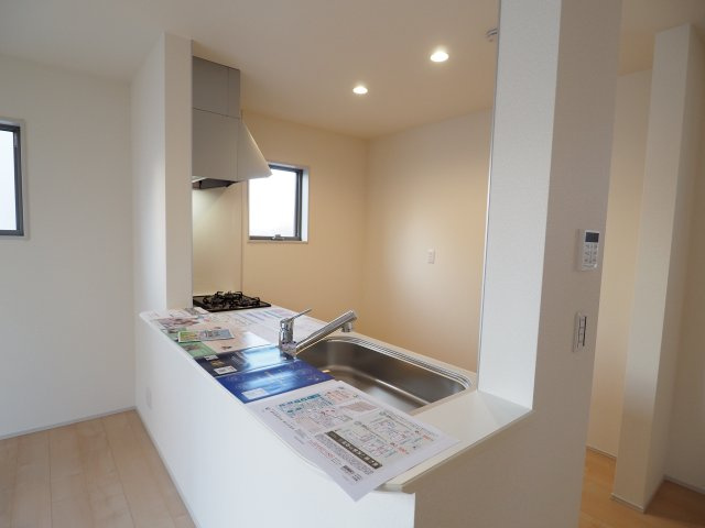 【キッチン】 | Livele Garden.S　笹谷大谷地　2号棟