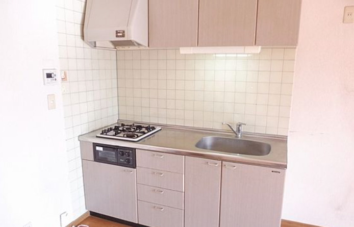 プロヴァンスⅡ【キャンペーン対象物件】のキッチン|お料理しやすいキッチンです