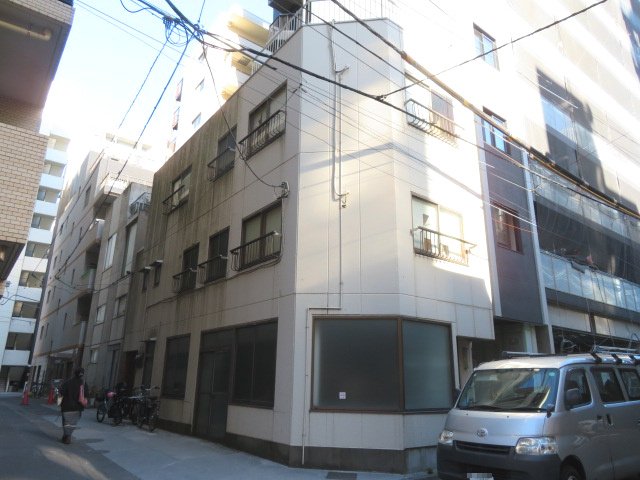 中央区日本橋茅場町２丁目のビル