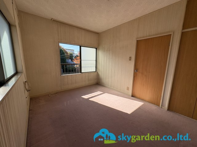 茅ヶ崎市萩園 中古一戸建の洋室|きれいな洋室です