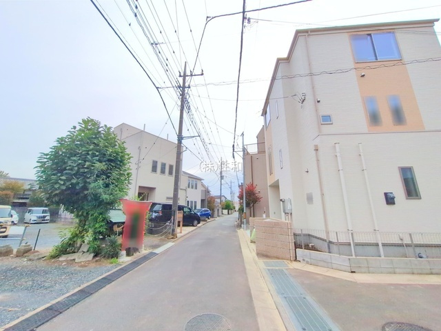 【新築分譲住宅】第1志木本町の前面道路含む現地写真