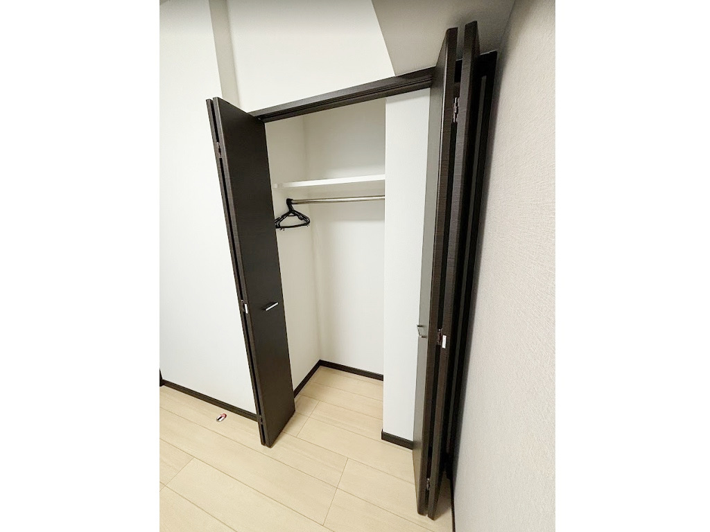 ジェノヴィア渋谷笹塚スカイガーデンの内装|明るい室内です