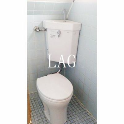 【トイレ】 | 枝川戸建 | トイレです。