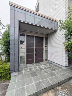 【エントランス】 | ＭＡＳＴメゾン尾ノ上