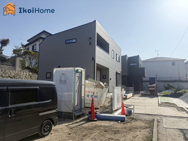 明石市太寺天王町　4号棟　新築戸建の駐車場|●年中無休：当日予約可●駐車場2台ございます！前面道路は広々交通量は少なく安心です！