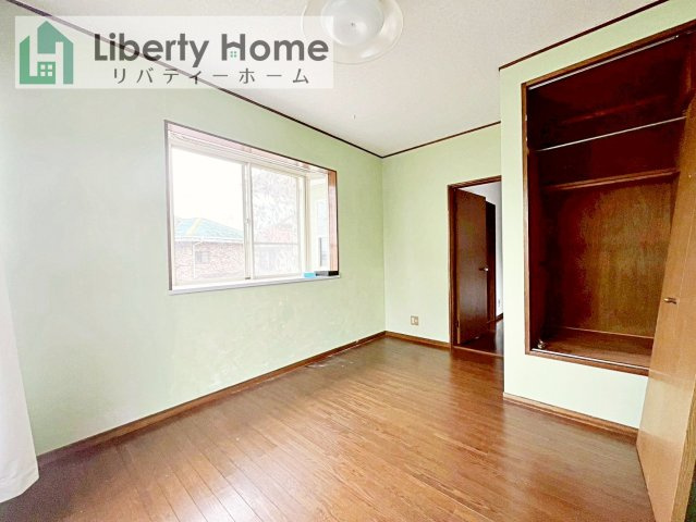 守谷市本町　中古戸建の洋室