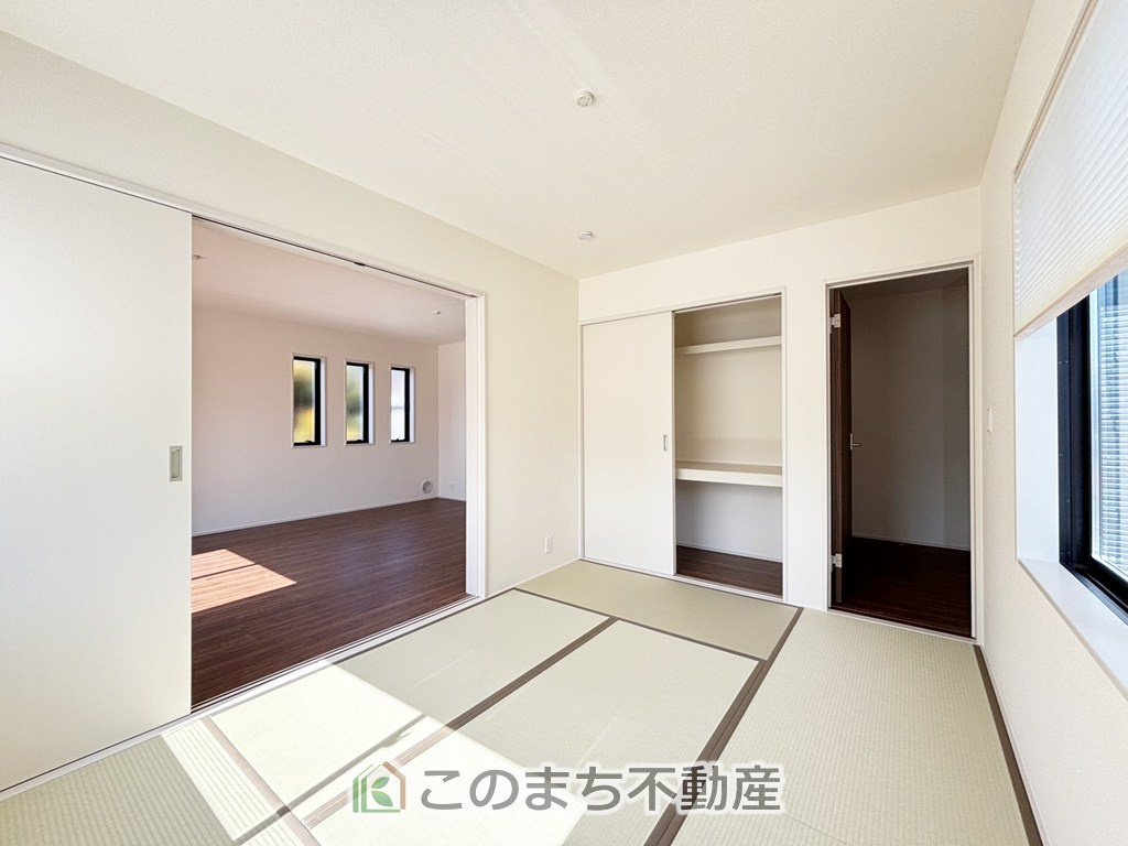 LiveleGarden.S宇都宮駒生町第25の和室|お子様のお昼寝にも便利な和室です。大きな窓から暖かな日差しが差し込みます♪