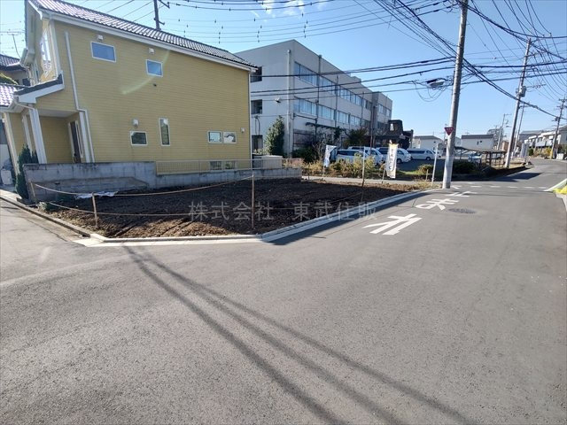【前面道路含む現地写真】の画像