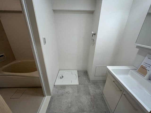 神宮東コーポラス　S棟のその他|ゆっくりと身支度が出来る独立洗面化粧台！