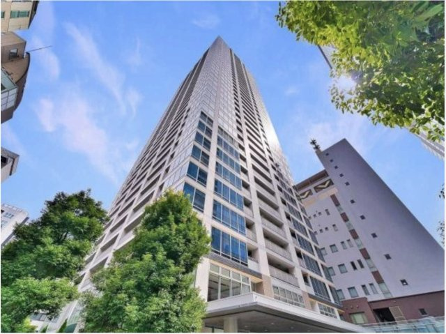 ★仲介手数料無料★TOKYO TIMES TOWER (先着順で購入できる、スカイツリー富士山を望めるレジデンス）の外観