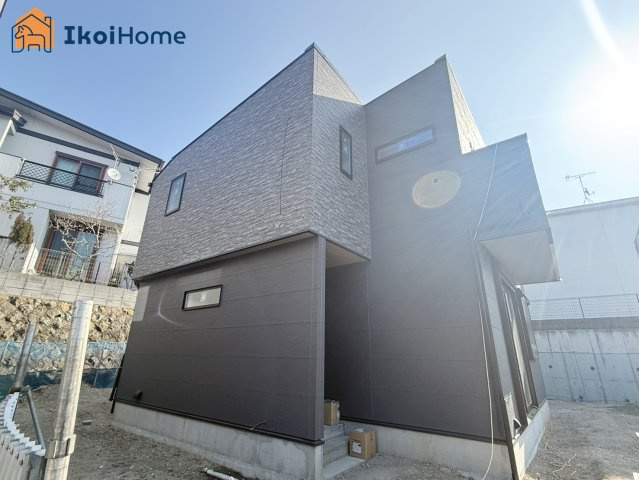 明石市太寺天王町　5号棟　新築戸建の外観|人気の人丸小学校区から新築分譲！限定販売！新築が建ち並ぶエリアですので安心の環境です！