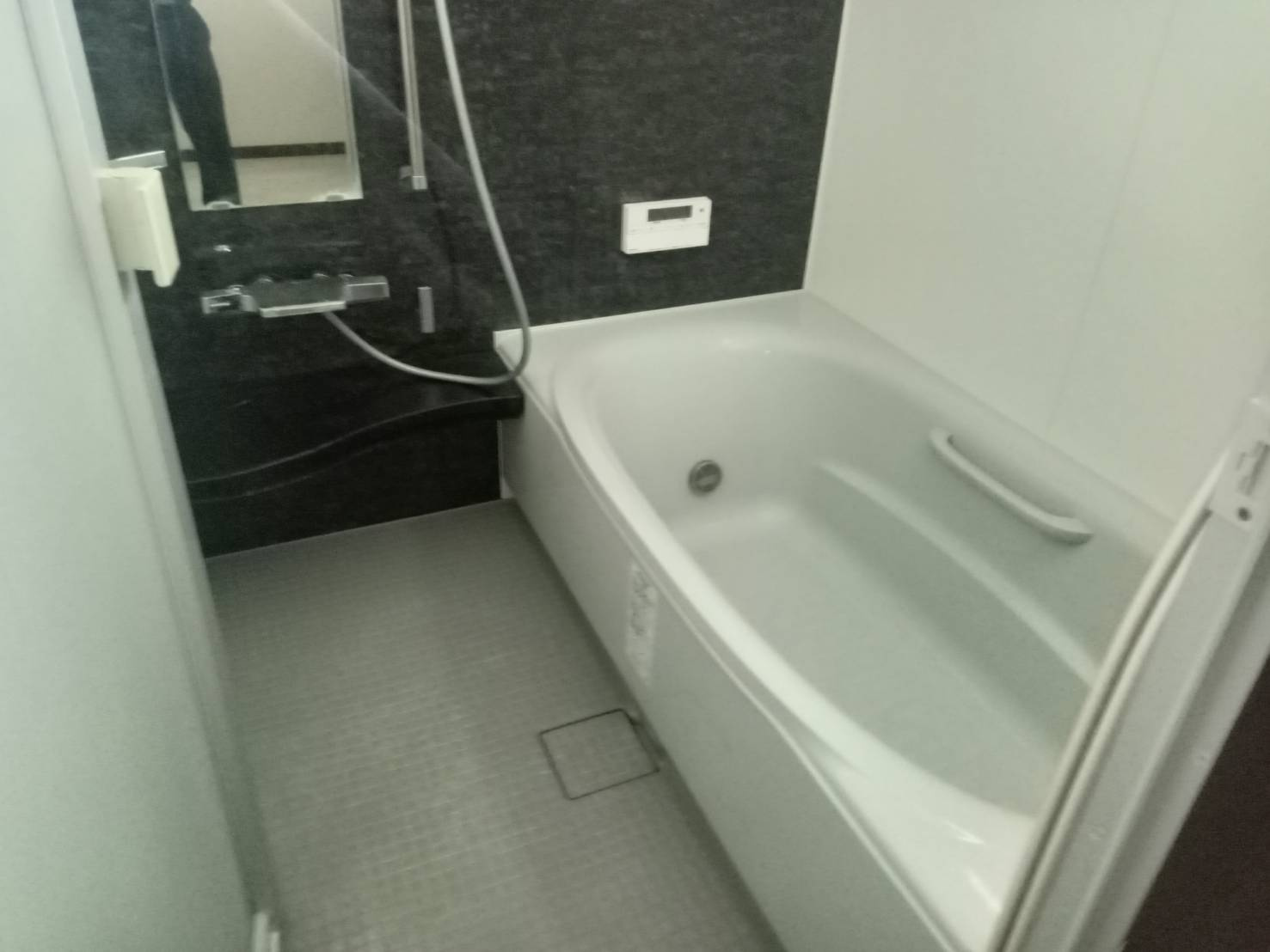 岸和田市別所町3丁 中古戸建の浴室