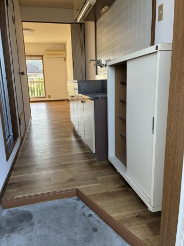 ベルエアハイツの玄関|シューズボックスも完備