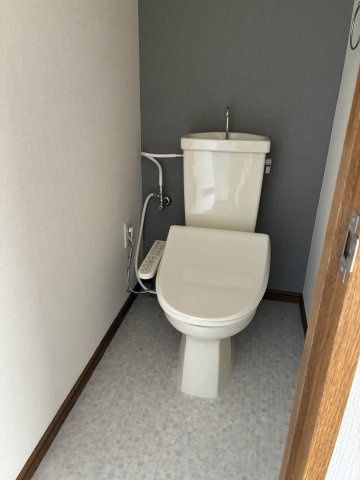 ベルエアハイツのトイレ|シャワートイレです