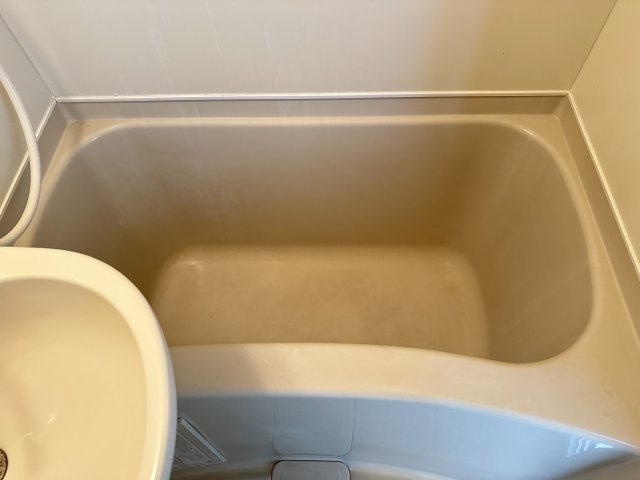 メゾンリファインの浴室