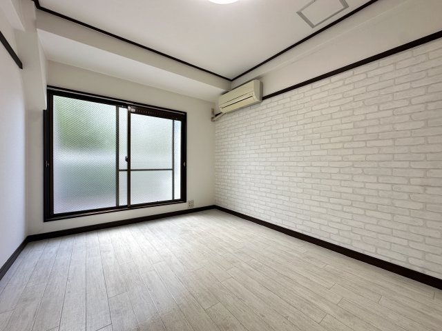 メゾンリファインの寝室