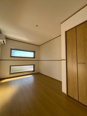 【寝室】 | 櫻Garage