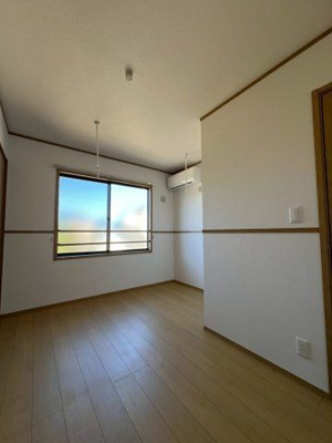 【洋室】 | 櫻Garage