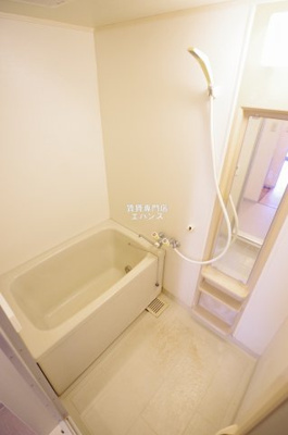 【浴室】 | ボアクレールA | お風呂で日々の疲れを落としましょう