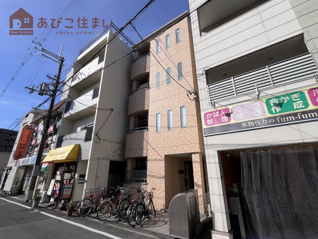 グランクレールKの外観