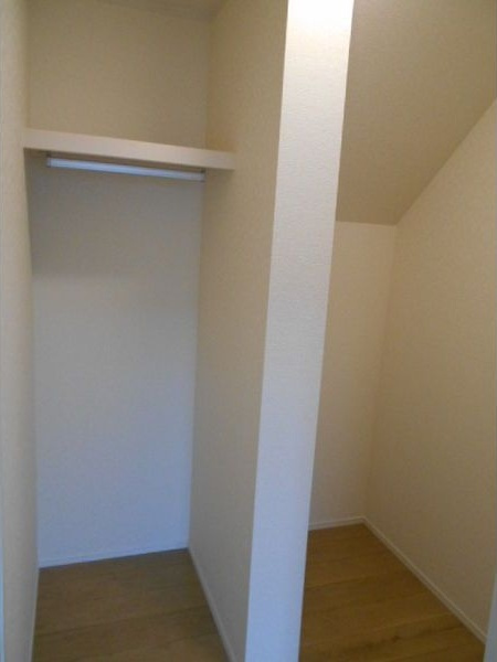 UNIR長田町(ウニール)