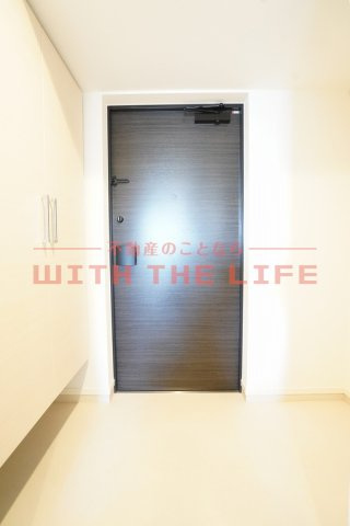 グランフォーレ久留米駅プレミア【キャッシュバック対象物件】の玄関|落ち着いた玄関です