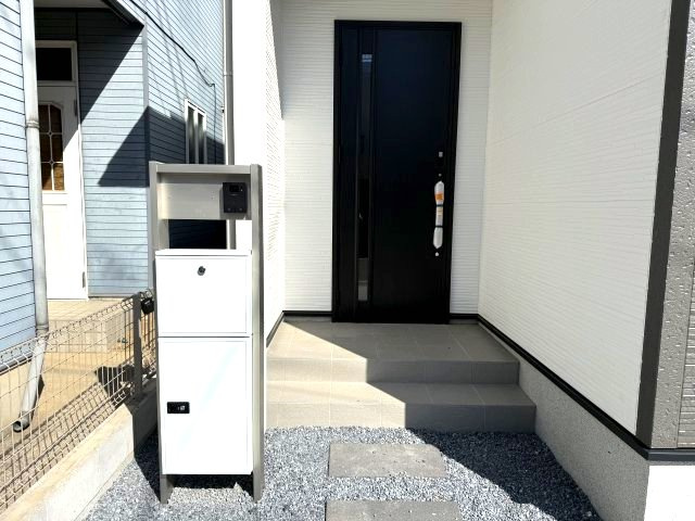 リナージュ前橋市六供町１丁目25-1期　1号棟の玄関|落ち着いた玄関です