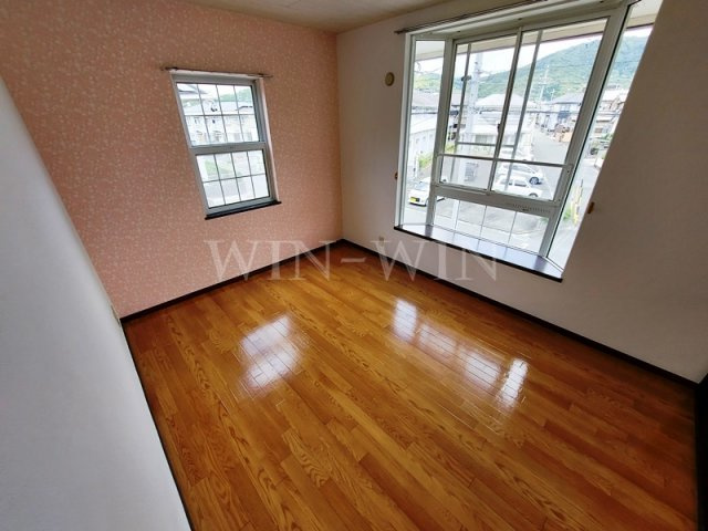 ファミール桜園 A棟の寝室