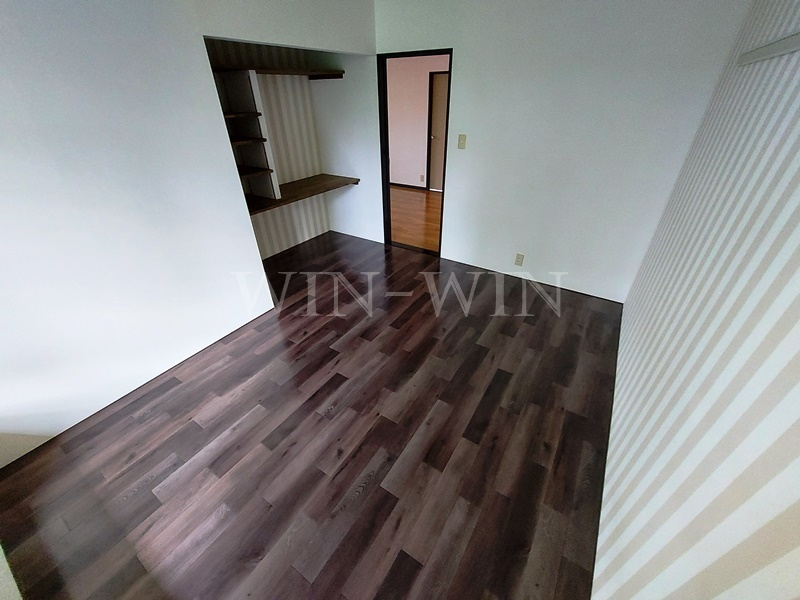 ファミール桜園 A棟の寝室