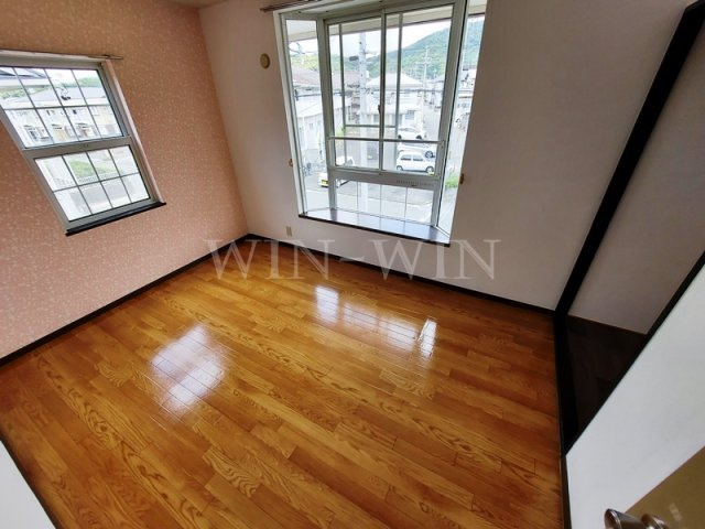 ファミール桜園 A棟の寝室