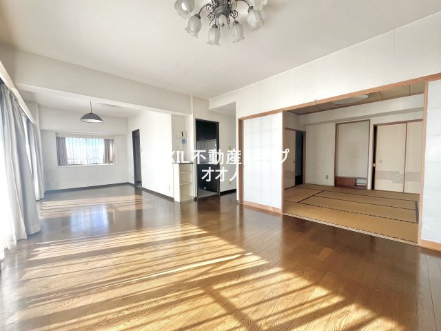 【居間・リビング】 | ライオンズガーデン花崎Ｊ棟