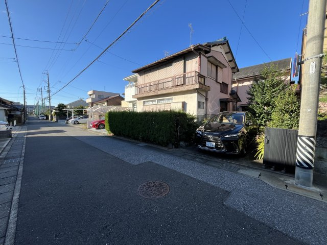 土地　松風町1丁目の前面道路含む現地写真