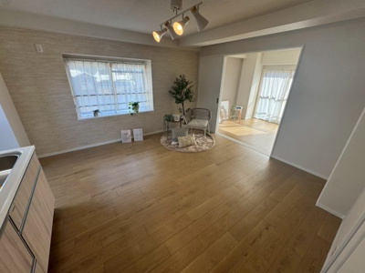 【居間・リビング】 | グランドメゾン山坂町