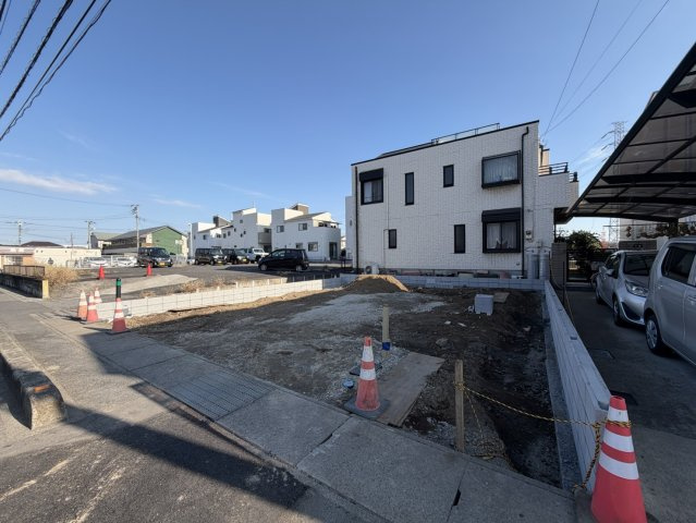 草加市中根新築戸建ての外観