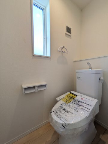 神戸市西区大沢1丁目新築戸建3号棟のトイレ